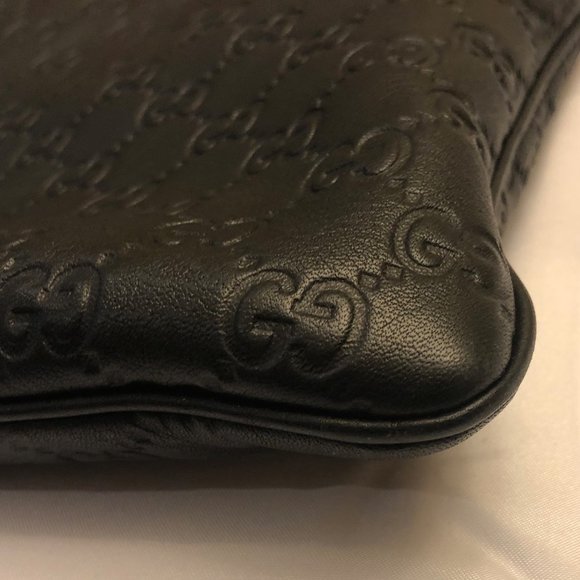 ❌ SOLD ❌ Authentic GUCCI Guccissima Leather Messenger Bag - Picture 4 of 9